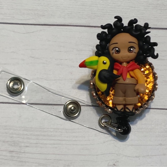 DISNEY - Encanto Antonio Badge Reel - Handmade - Picture 1 of 3